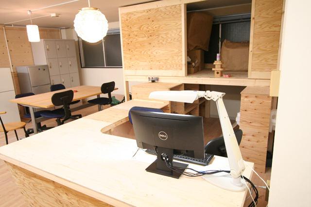 ホステルの受付